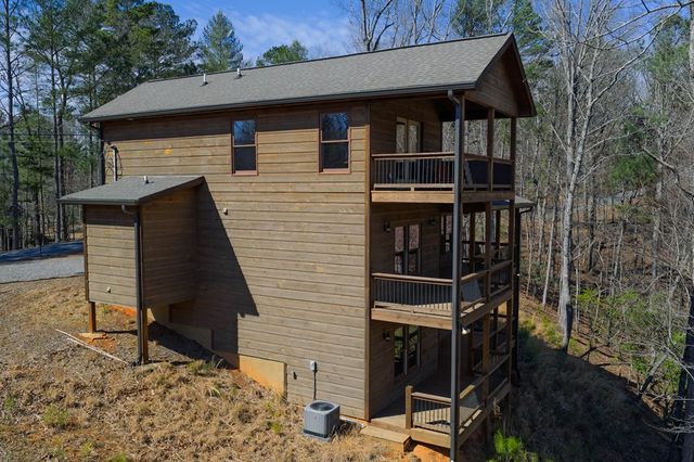 3171 Newport Drive, Ellijay, GA 30540