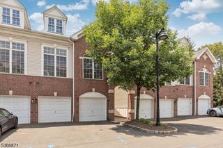 408 Donato Cir, Scotch Plains Twp., NJ 07076