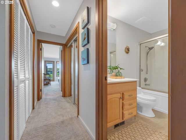 753 N BREAKERS POINT Dr 753, Cannon Beach, OR 97110