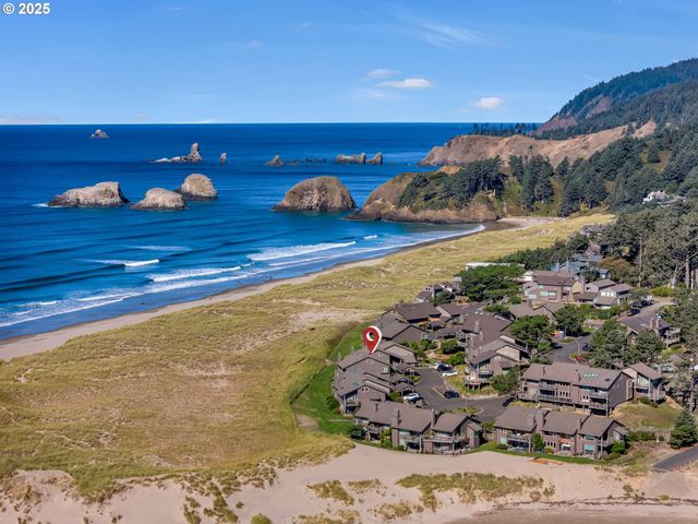 753 N BREAKERS POINT Dr 753, Cannon Beach, OR 97110