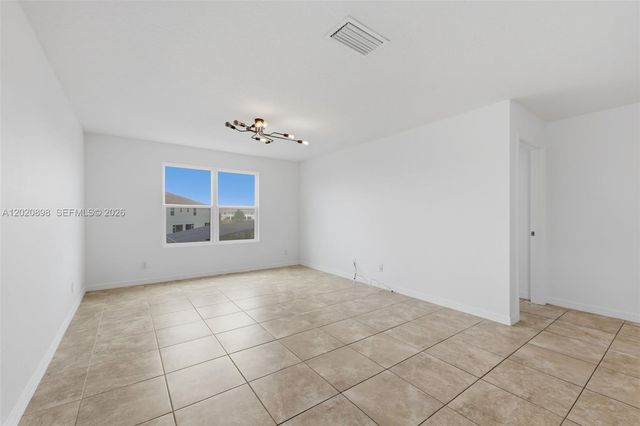 652 Samuel, Davenport, FL 33837