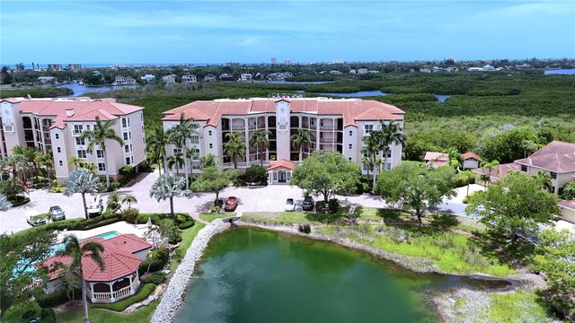 5420 EAGLES POINT CIRCLE 206, Sarasota, FL 34231