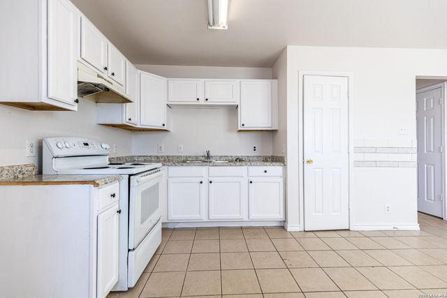 114 - 116 Garner Street, San Antonio, TX 78237
