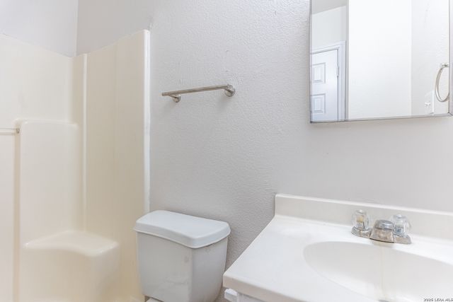 114 - 116 Garner Street, San Antonio, TX 78237