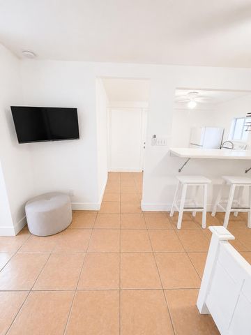 204 Conniston Road A, West Palm Beach, FL 33405