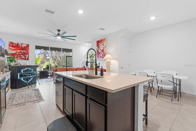 5052 CAPTAIN DAVIS DRIVE, Wimauma, FL 33598