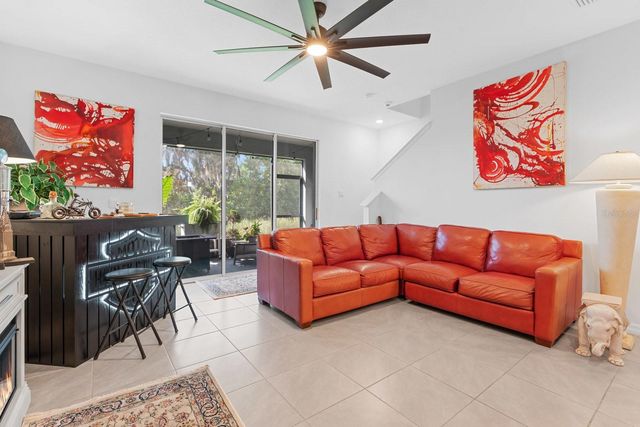 5052 CAPTAIN DAVIS DRIVE, Wimauma, FL 33598