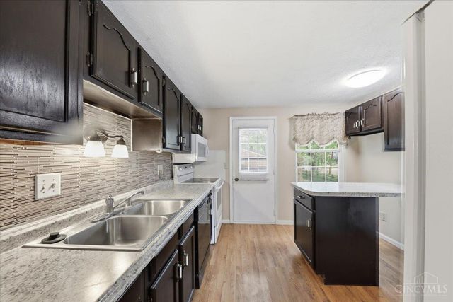 8854 Dover Drive, Deerfield Twp., OH 45039