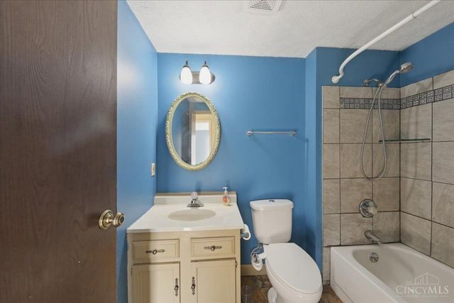 8854 Dover Drive, Deerfield Twp., OH 45039