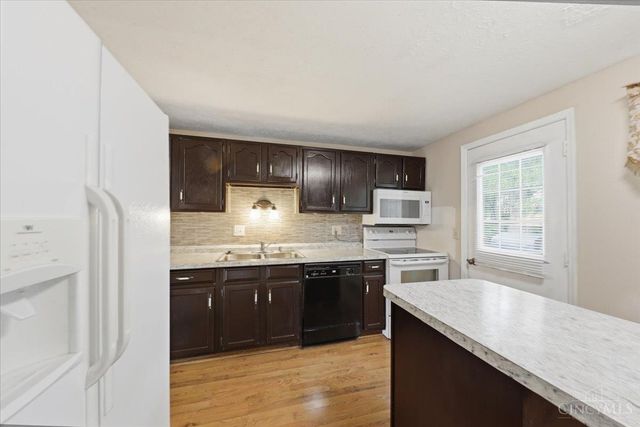 8854 Dover Drive, Deerfield Twp., OH 45039