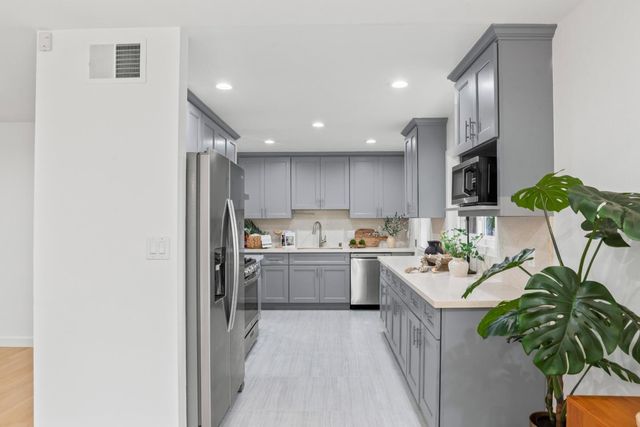 1562 Parkview Avenue, San Jose, CA 95130