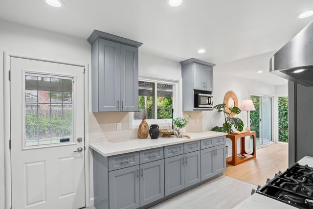 1562 Parkview Avenue, San Jose, CA 95130