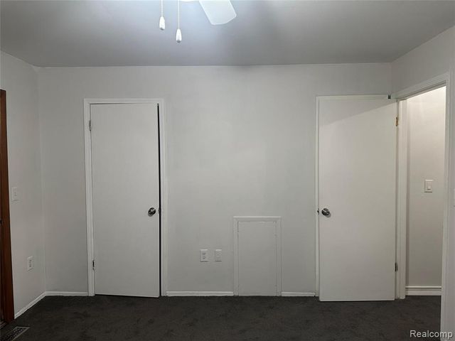 24243 Bashian Drive, Novi, MI 48375