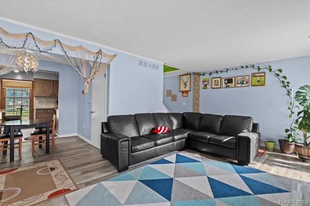 24243 Bashian Drive, Novi, MI 48375