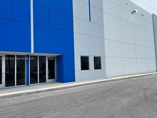 10900 NW 146th St 119, Hialeah Gardens, FL 33018