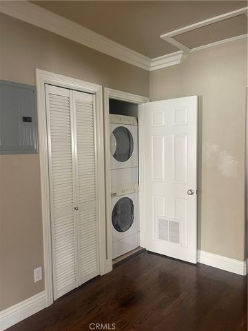 1062 E 2nd, Long Beach, CA 90802