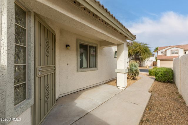 2737 E CATALINA Avenue, Mesa, AZ 85204