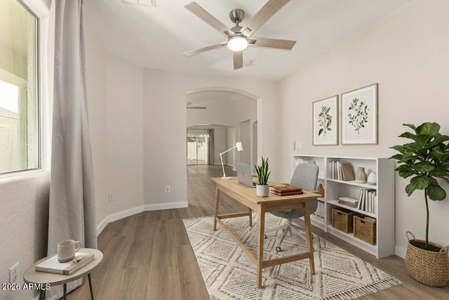 2737 E CATALINA Avenue, Mesa, AZ 85204