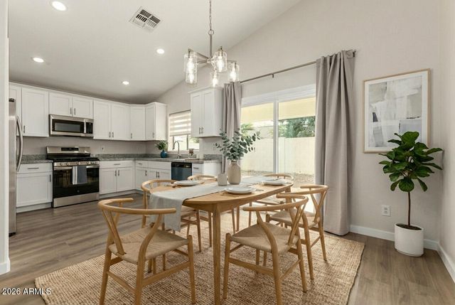 2737 E CATALINA Avenue, Mesa, AZ 85204