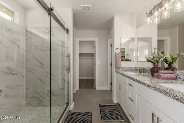 2737 E CATALINA Avenue, Mesa, AZ 85204