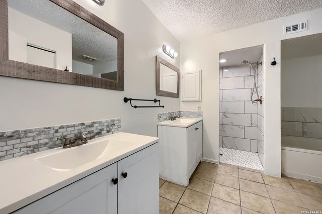 2533 Montebello, San Antonio, TX 78259