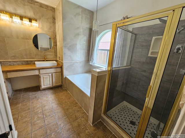 7315 TALL CEDAR, San Antonio, TX 78249