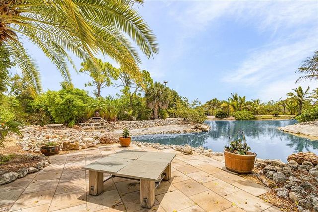 4931 Island Acres CT, St. James City, FL 33956