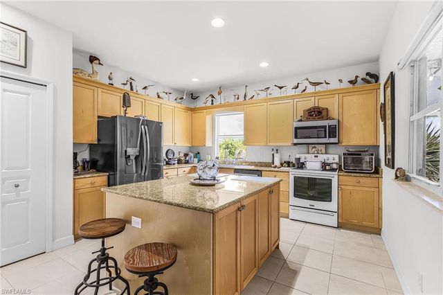 4931 Island Acres CT, St. James City, FL 33956