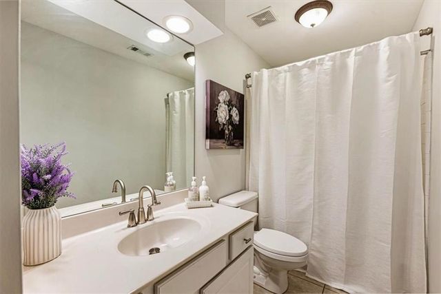 8170 Hurakan Creek Crossing, Cumming, GA 30028