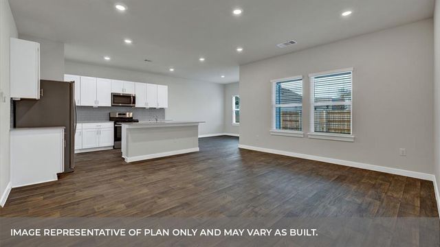 634 JANE LONG DR, San Marcos, TX 78666