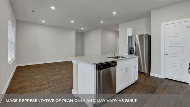 634 JANE LONG DR, San Marcos, TX 78666