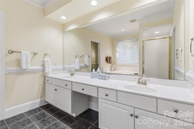 6208 Highview Road, Matthews, NC 28104