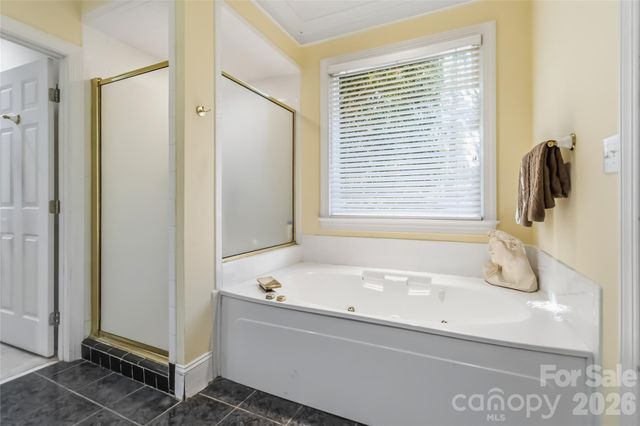 6208 Highview Road, Matthews, NC 28104