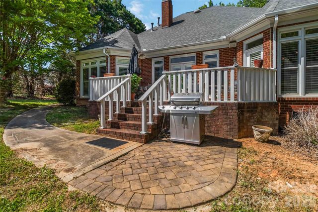 6208 Highview Road, Matthews, NC 28104