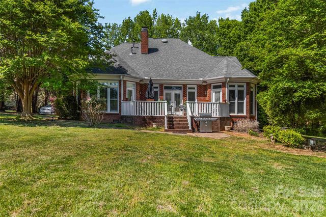 6208 Highview Road, Matthews, NC 28104