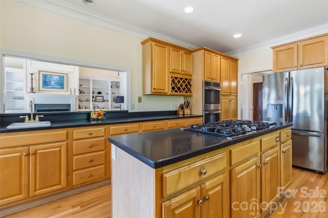 6208 Highview Road, Matthews, NC 28104
