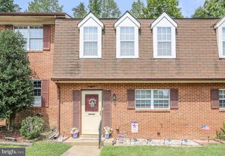 109 KINGS MILL DR, Fredericksburg, VA 22401