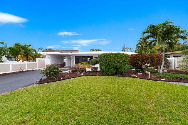 2001 NE 30th Street, Fort Lauderdale, FL 33306