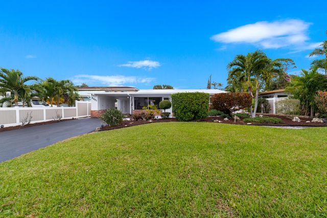 2001 NE 30th Street, Fort Lauderdale, FL 33306