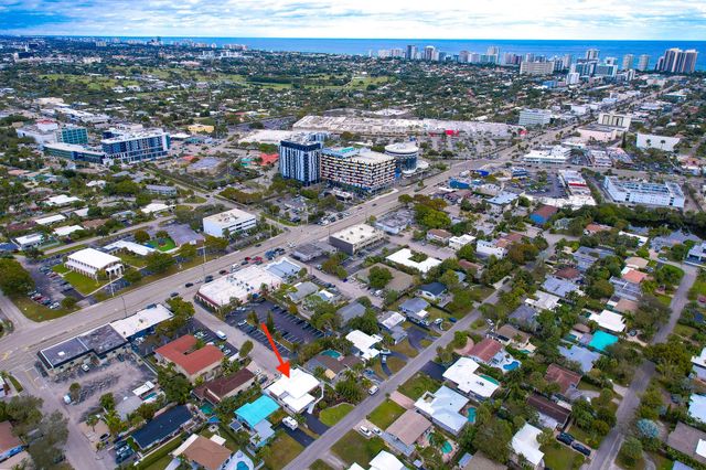 2001 NE 30th Street, Fort Lauderdale, FL 33306