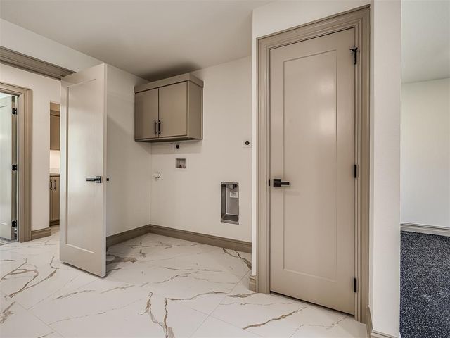 19019 Woodmere Street, Owasso, OK 74055