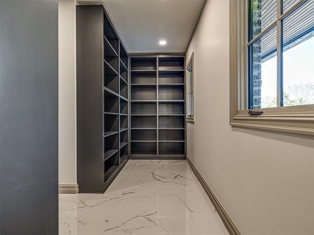 19019 Woodmere Street, Owasso, OK 74055