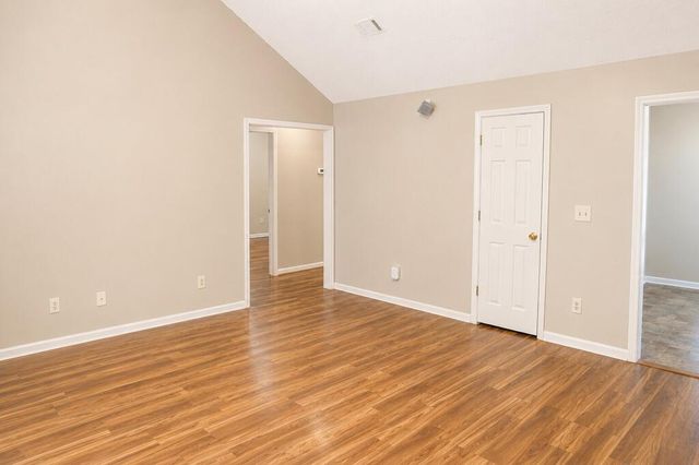 11 Lee Road 2033, Phenix City, AL 36870