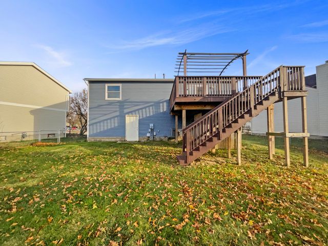 6880 Barker Drive, Canal Winchester, OH 43110