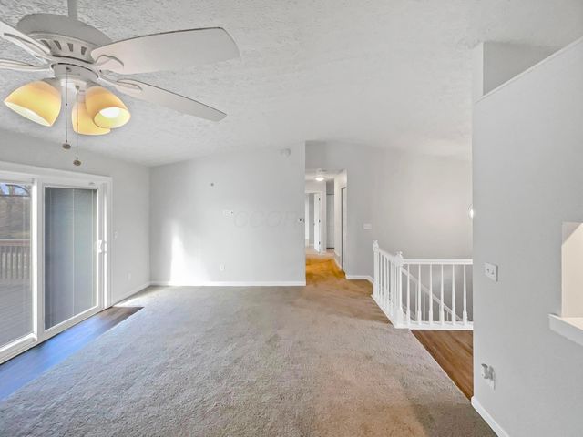 6880 Barker Drive, Canal Winchester, OH 43110