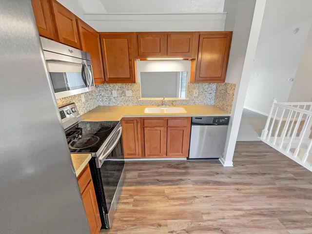 6880 Barker Drive, Canal Winchester, OH 43110