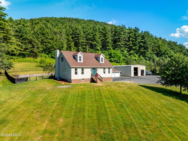 366 Biers Road, Coeymans, NY 12046
