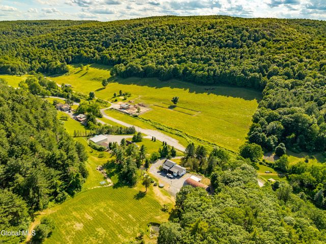 366 Biers Road, Coeymans, NY 12046