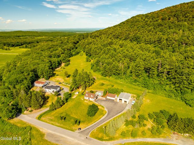 366 Biers Road, Coeymans, NY 12046