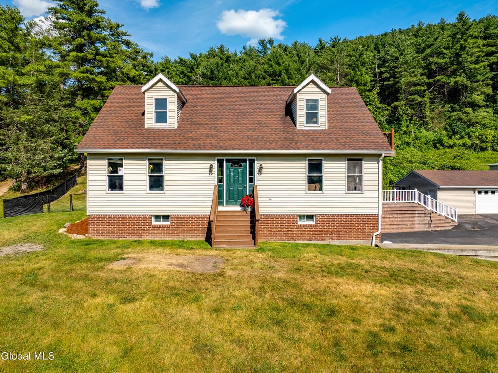 366 Biers Road, Coeymans, NY 12046